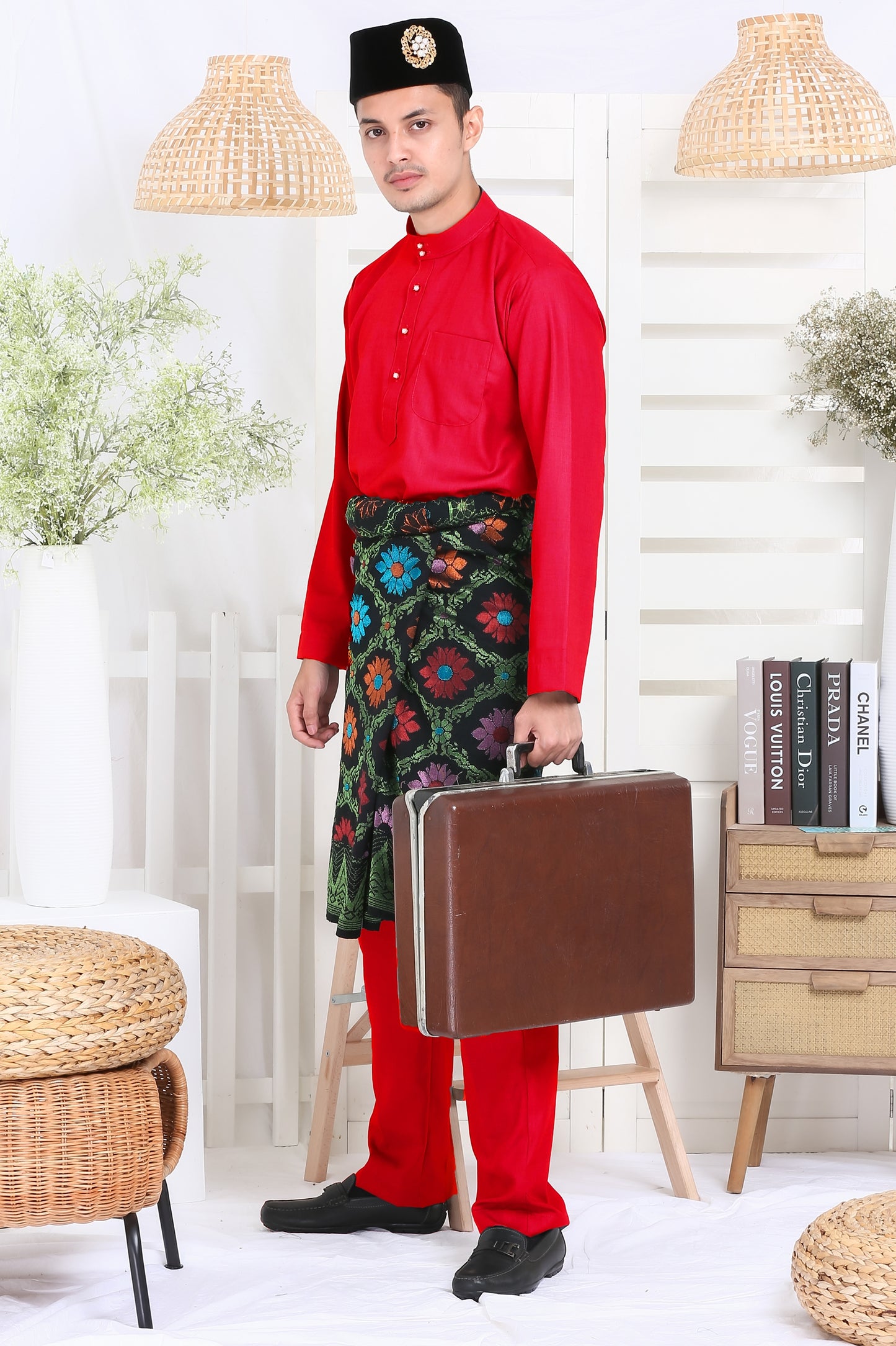 RAYA Baju Melayu Cekak Musang in Red Chilli