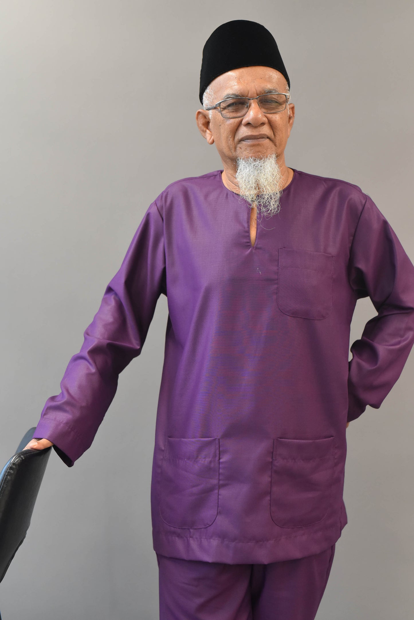 Baju Melayu Teluk Belanga in Mangosteen Purple